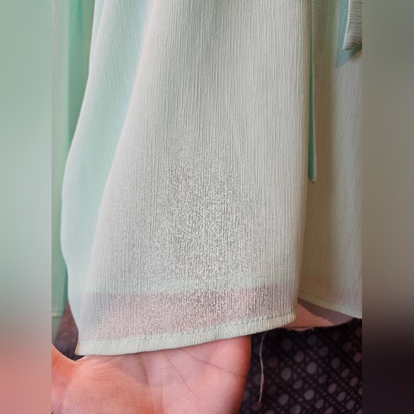 Acevog Mint Professional Blouse - Picture 4 of 8